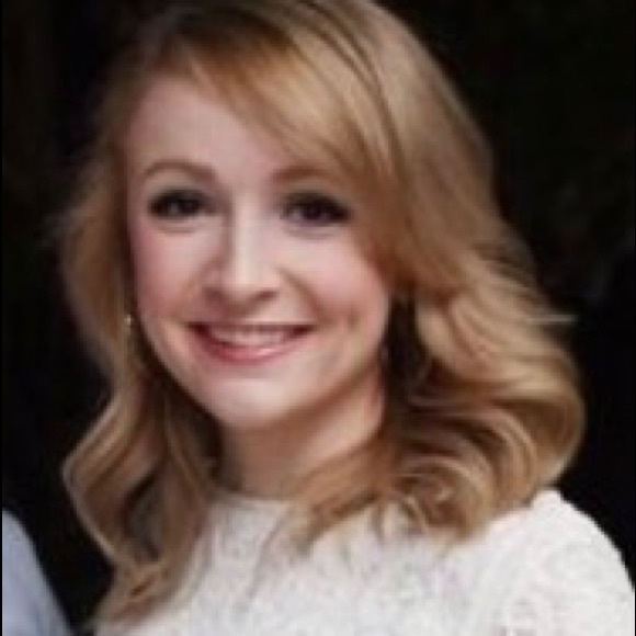 Meet your Posher, Christine - Picture 1 of 1